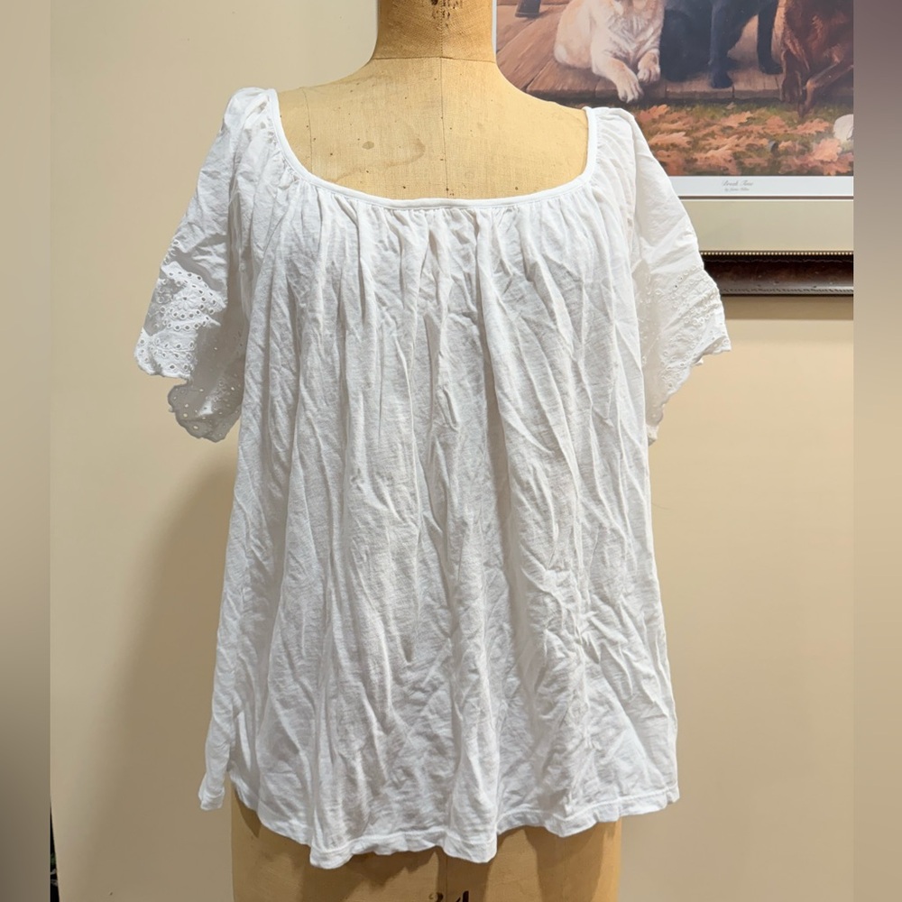 Crown & Ivy White Eyelet Sleeve Blouse